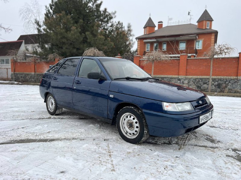 ПРОДАМ   ВАЗ — 2112 Мотор : 1.6 16v Газ / бенз МКПП : Механика 5 Год : 2005 Пробег : 2...