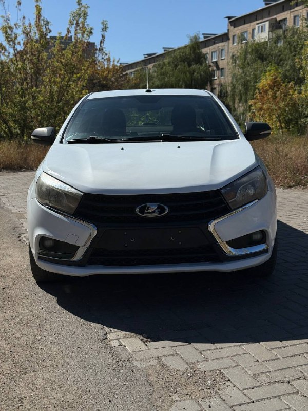 Продам Lada Vesta 2019 год,120 000км пробег,механика,ГБО (вписано)
Комплектация простая: кондиционер...