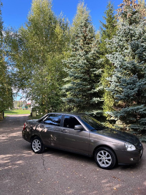 Продаю Лада Приора 2017 года, пробег 140тыс км ,комплектация «Стандарт», 8‑клапанный мотор. В красив...