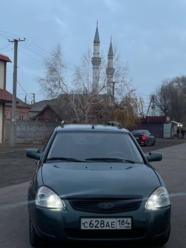 Продам Lada Priora Universal 2011 г.в мотор 16 v ,пробег 250 т.масла фильтра новые ! Газ вписан ,но ...