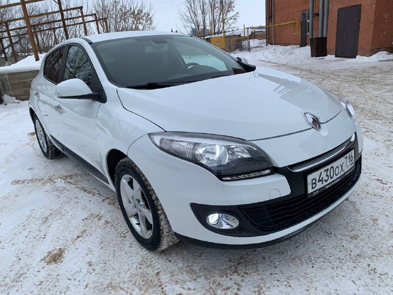 Продается Рено Меган 3 2014 года, 147000 км пробег, рестайлинг в отличном состоянии, 2 собственника ...