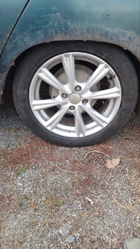 Куплю 2 диска или 1 р15...