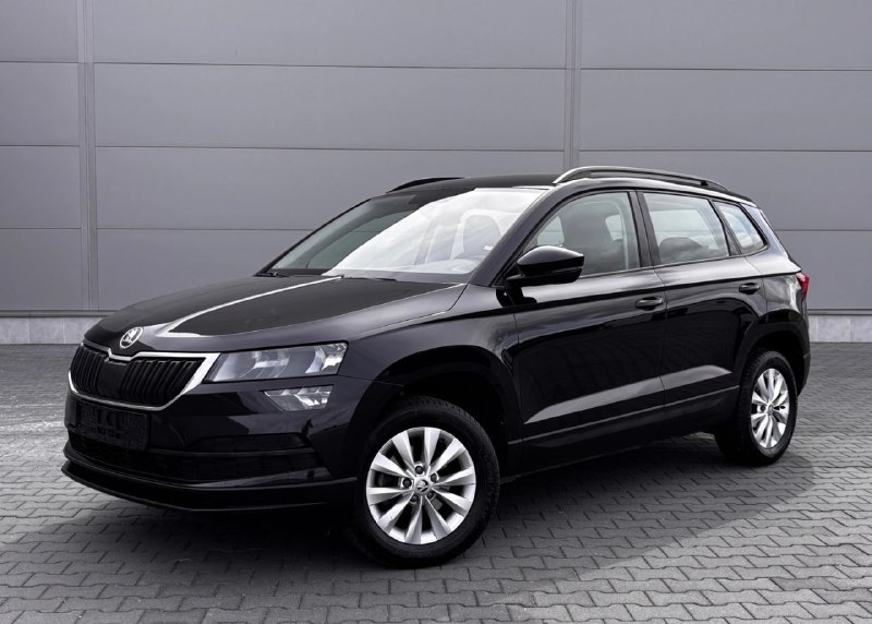Продаю Skoda Karoq 2021 года с пробегом 39400км.
1.5 бензин, автомат.
Отличное состояние, готов к лю...