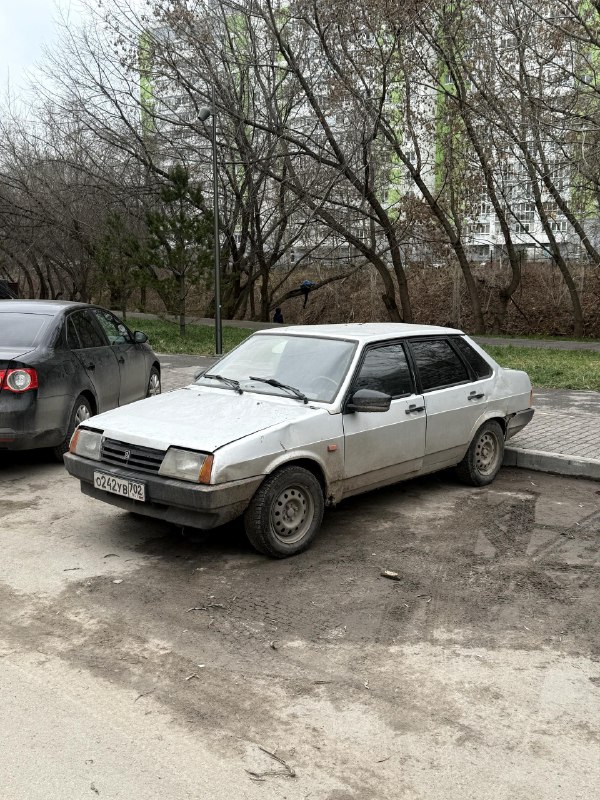 ВАЗ 21099 2003г Инжектор Юр. Чистая ( ПТС, СТС, ДКП ), машина на учете. Есть страховка. Ограничений ...