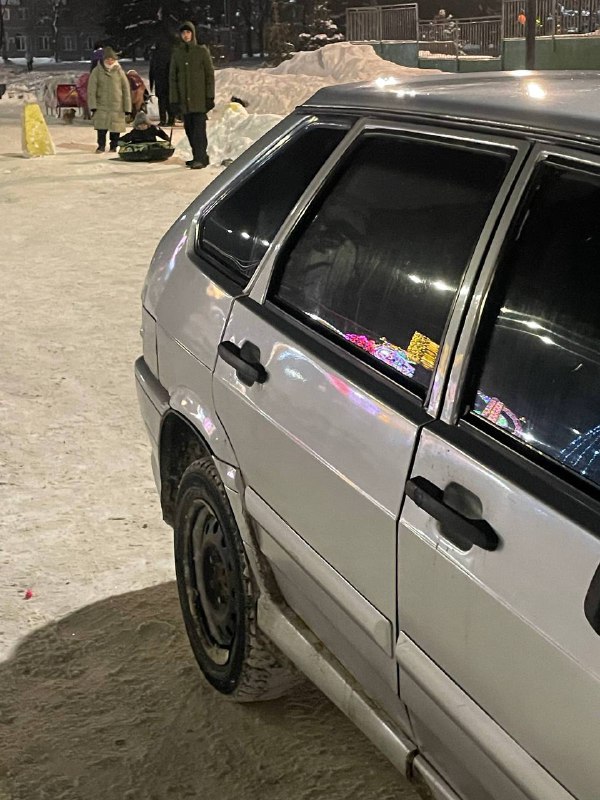 В продаже ваз 2114 из под собственника, много вложений не требует, машина с идеальной техникой, мото...