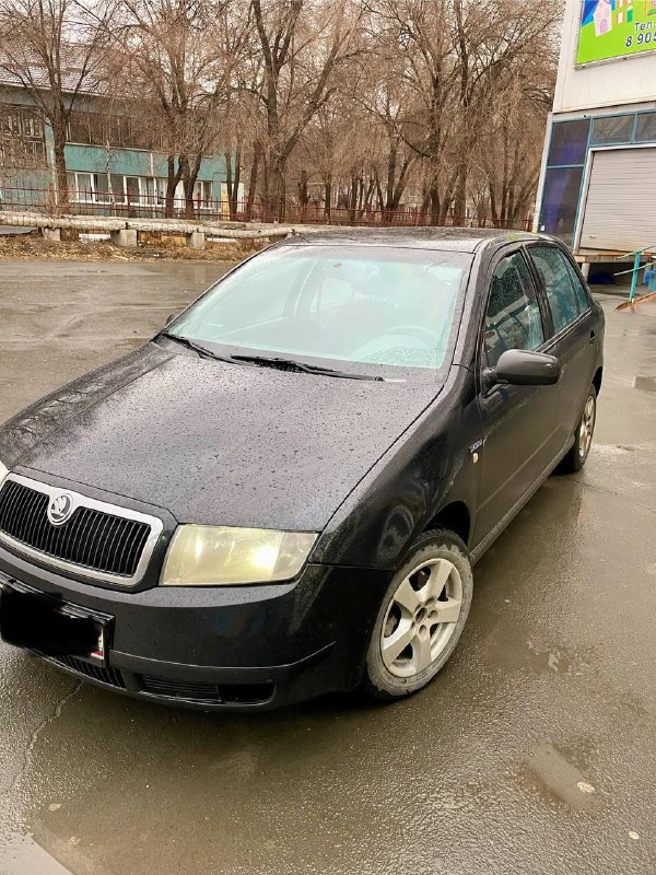 Продам 2001 год хорошее состояние без вложений Резина зима лето...