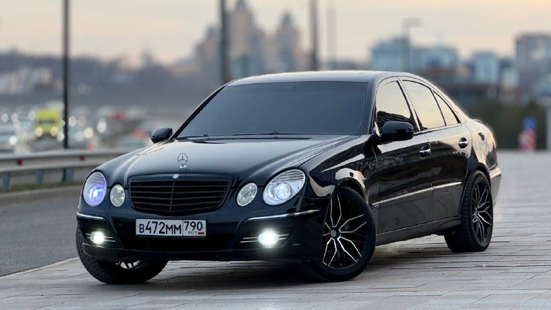 В продаже живой 211 Рестайлинг 2008 года 2.5 чистый атмосферник на 204 лошади Оригинальный пробег...