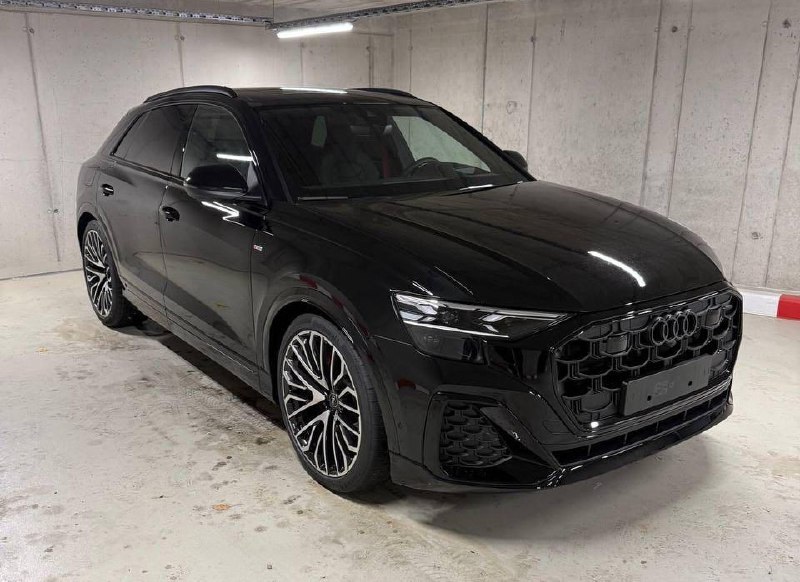 Автомобиль в наличии! Ввоз ЮЛ! 🚗Автомобиль: Audi Q8 55 TDI S Line 🔘Двигатель: Дизель/ 3,0л / 286 лс...