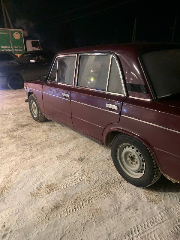 Продам шаху крбюратор все работает печка жарит доки все чистые цена 60к свой АКБ...