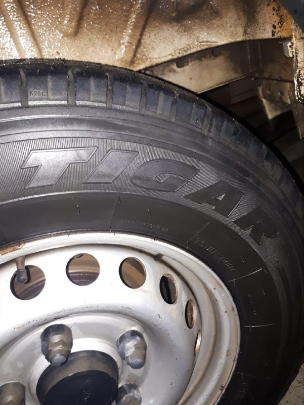 32 000 руб. Летняя, состояние новой резины!!! Обращаться 8 987 859 87 88...