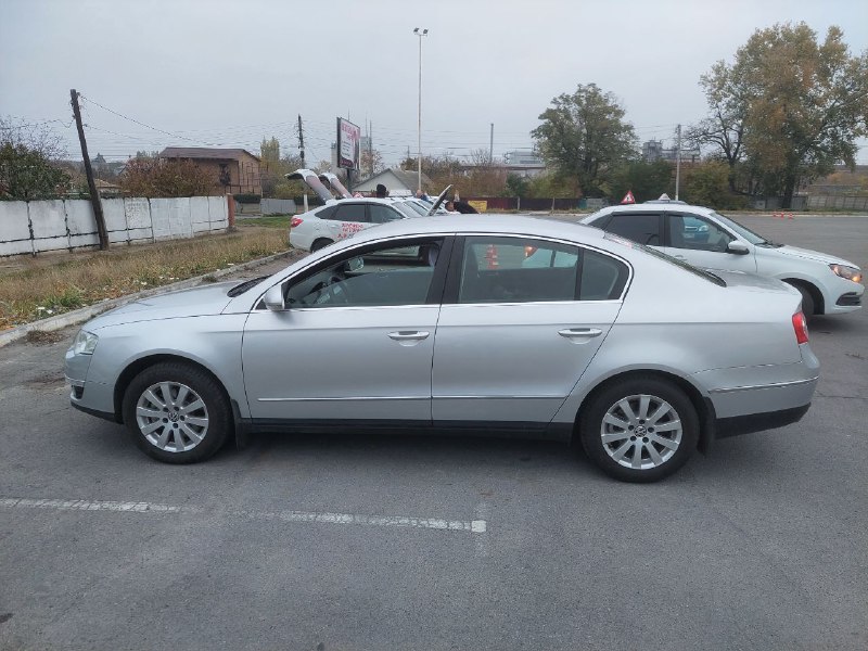 Продам Passat B 6 1,8 tsi,2009 г, с небольшим пробегом.Пишите в л.с....