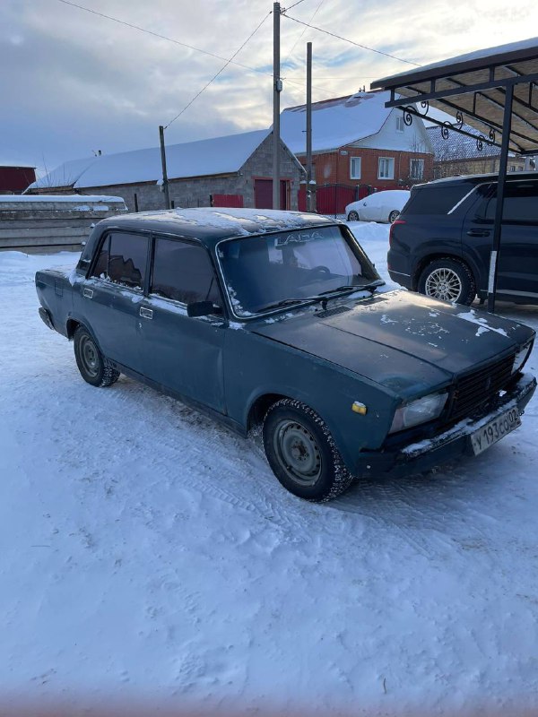 2107 2007г. инжектор. по технике без вложений, обслужена от и до. на зимней резине. с. Кандры. ...