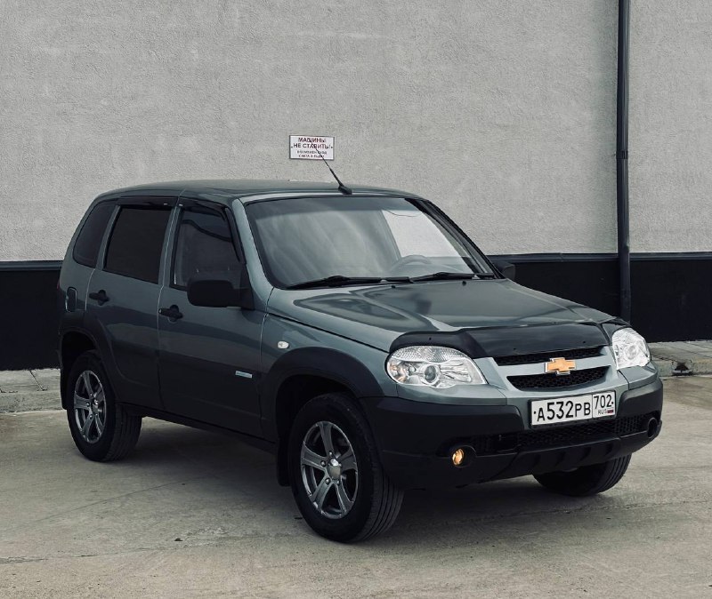 Продам CHEVROLET NIVA 4x4 (нива) в отличном состоянии. 2011г. Пробег 180тыс км
- Двигатель работает ...