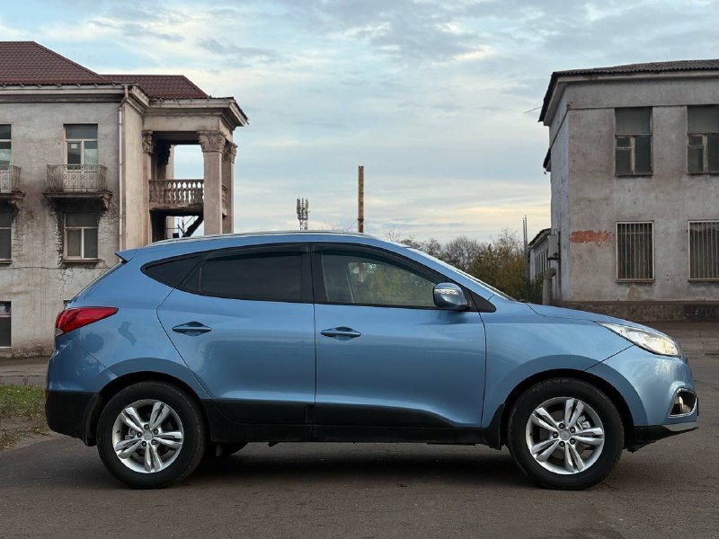 Продам Hyundai ix35 2011
Автомат работает без нареканий.Мотор 2.0 работает хорошо,без задир и прочих...