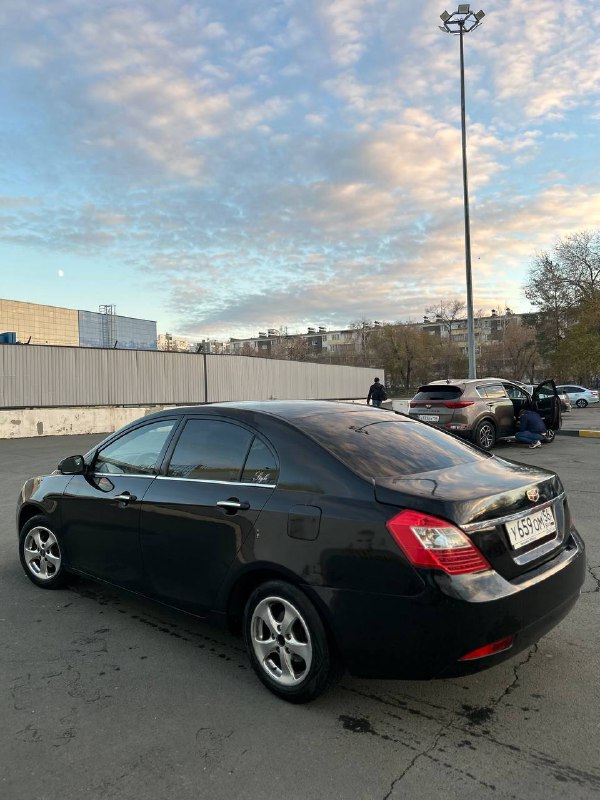 Продам GEELY EMGRAND (FE-1),2013 года
Отличное техническое состояние (мотор,коробка,электрика отличн...