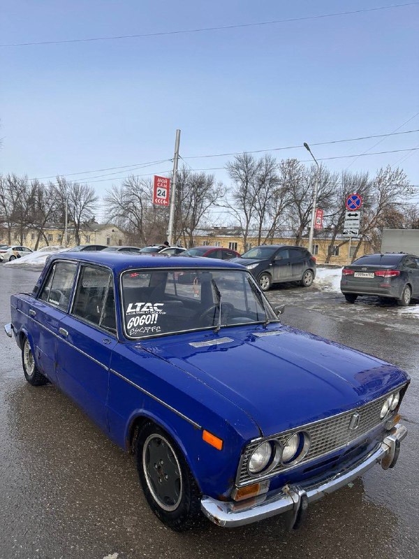 Продам корча. Двигатель 1.6 расточен под 1.7. Мозги шитые январь 7.2. Стоит увеличенный дроссель,...