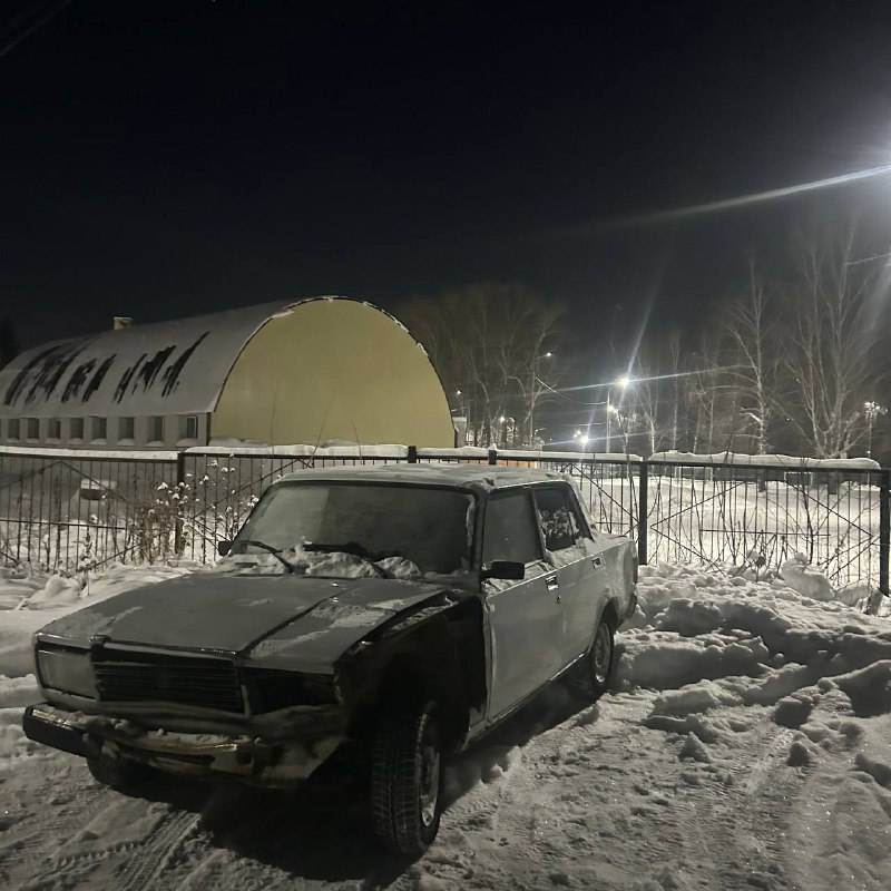 ваз 2107 карбюр заводиться ездит документы птс стс дкп,данные хозяина дно пороги отличные зимняя ре...