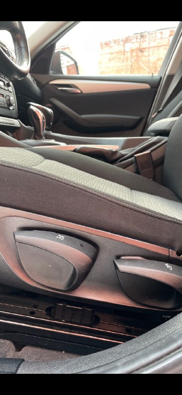 Продаю личный автомобиль, BMW x1 e84, X Drive, 2л. Дизель.,в шикарном состоянии, 2а хозяина, обслужи...