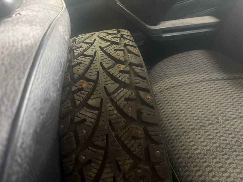 Зимняя резина R13 на штампах Цена 15к торг имеется...