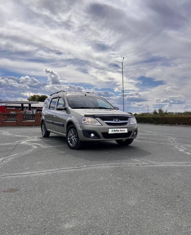 Lada Largus 2018 года Состояние отличное 👍🏻 не требует не каких вложений. Чистая и ухоженная. В так...