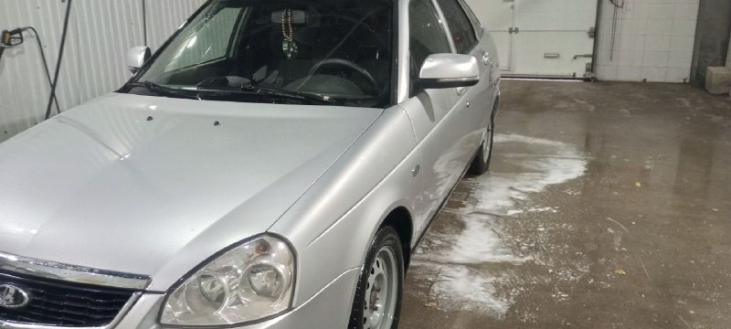 Продам приору 2011 года. Вся в родной краске, стекла все родные. Новые зимние колеса, новый аккумуля...
