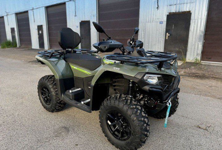 Новый квадроцикл cfmoto cforce 520L eps Цвет любой. Есть все модели. Бумаг нет Вин Звенит Цена 250...