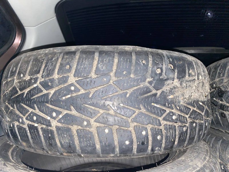 nordman 7 195/55 R15 2шт давление держат 1000₽...