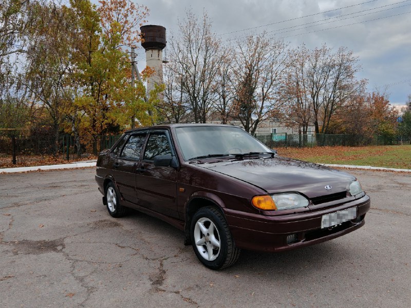 Продам ВАЗ 2115
2011 год
Автомобиль в родном окрасе
Красивый цвет " Портвейн "
Без жуков, коррозии 
...