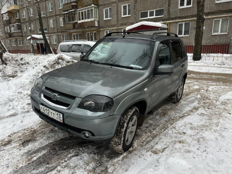 Chevrolet Niva 🚘 2015 года выпуска 📌 В максимальной комплектации : кондиционер , подогрев сидений , ...