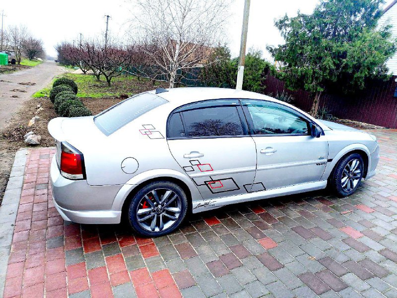 Продам свою ласточку двигатель 1.8 бензин  2008 года рождения пробег 249000 тысяч оригинальный в иде...