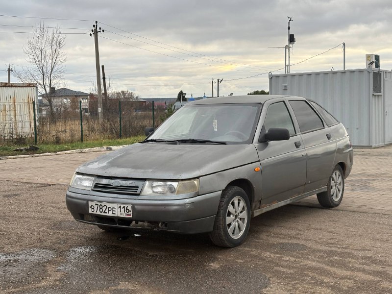 2112 евро панель 2007 год На шеснаре с гуром и двумя эсп Стоит хороший процессорный мафон аура с б...