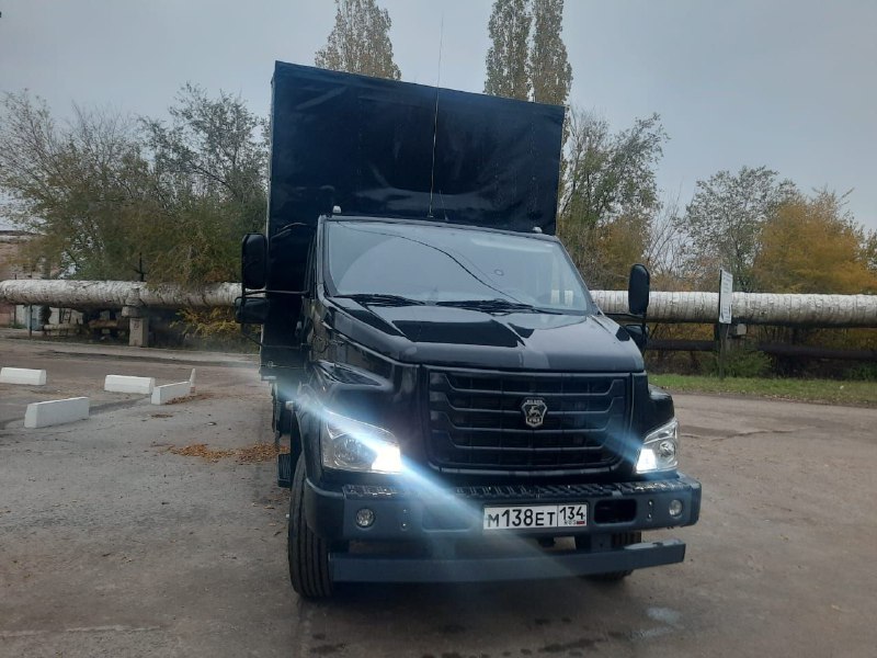 Продаётся газон 2014 года в отличном состоянии . Пробег 182 тысячи. Кузов:6.6 ,-2.5*2.5 . Резина пер...