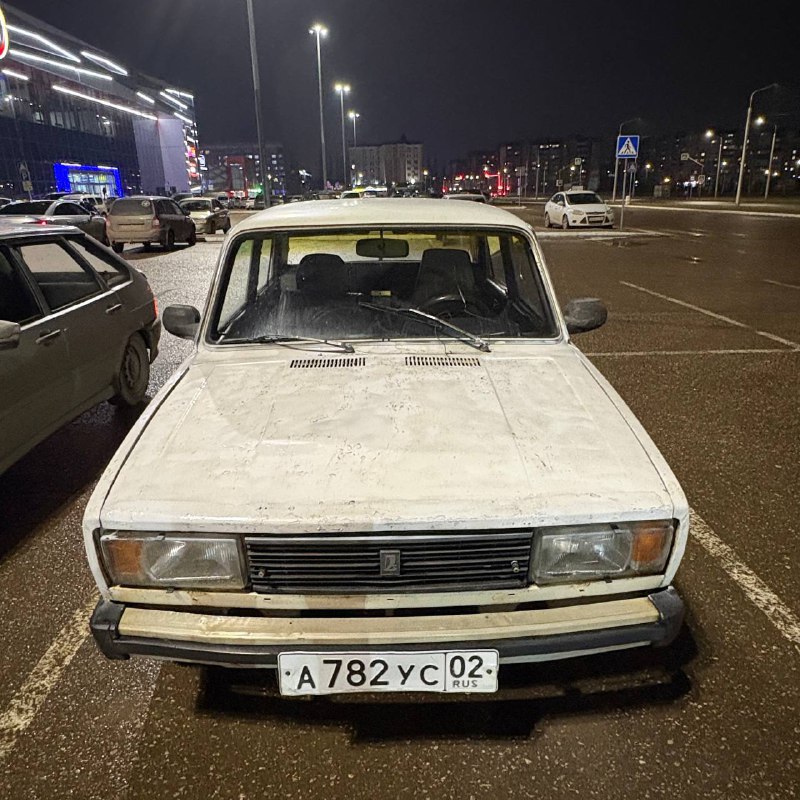 2105 1992г 1 хозяин Полный пакет документов Техника 5+ Кузов на фото 47.000 резким торг Стерлитамак...