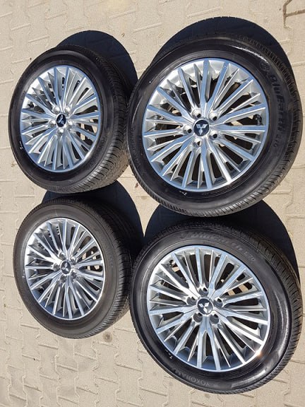 Колеса Mitsubishi Outlander, ASX Оригинал. Зимние. Шипы. 225/55 R18. Колеса в идеальном состоянии. 4...