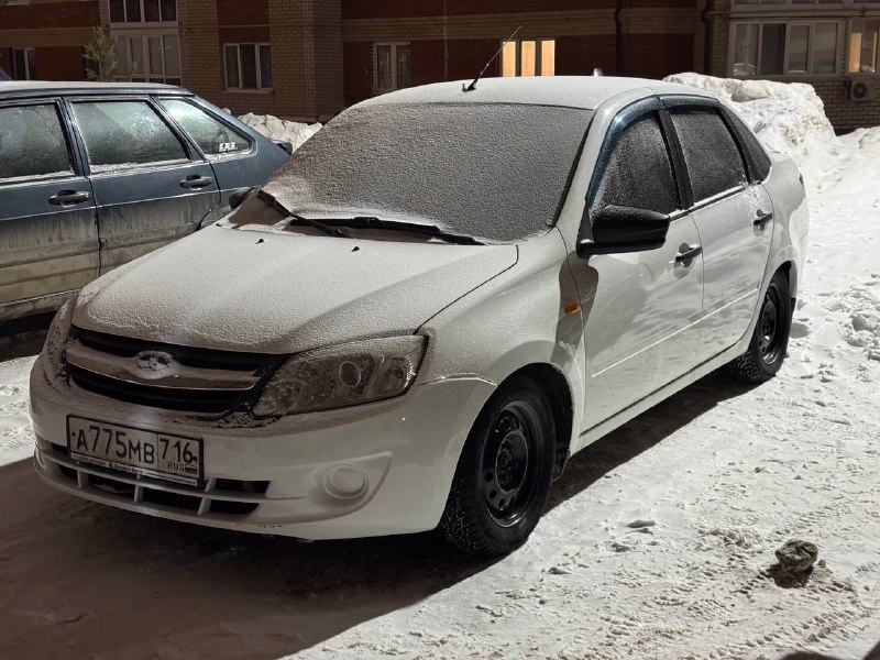 2016 год Не такси С кондером Цена 310...