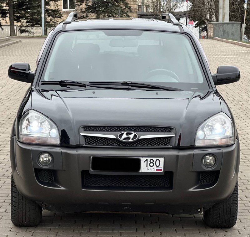 Продам Hyundai Tucson 2.0 CRDi 4WD 2008 года на механике Отличный городской кроссовер на полном прив...