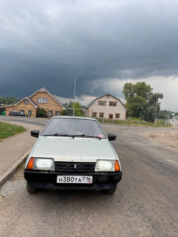 Ваз 2109 2002 года инжектор Очень бодрый, движок с родным пробегом 127.000 Стоит фронт прайды 20, ус...