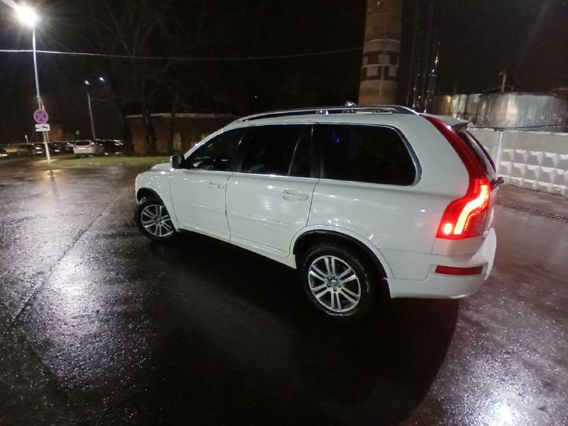 Всем здравствуйте 
Продам 2012г ,2.5т 
285000 пробег 
С вебасто ,подогревом задних сидений 
Обслужен...