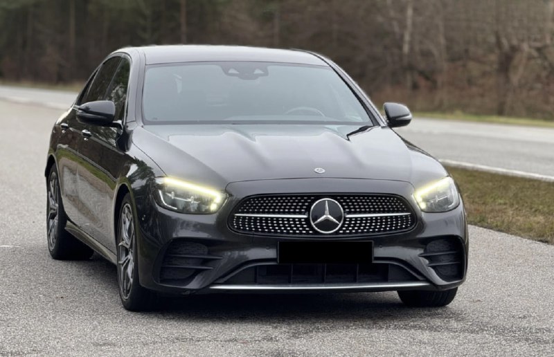 Mercedes-Benz E-Class E220d AMG-Line 2021 Двигатель: дизель, 2.0 л Мощность: 194 л.с. (143 кВт) Ко...