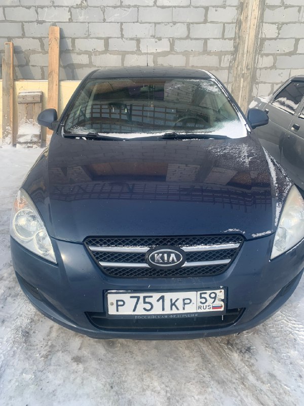 Машина Kia Ceed  ed 2007 года  не битая эксплуатация с 2008 , владею более 12 лет , стоит андроид , ...