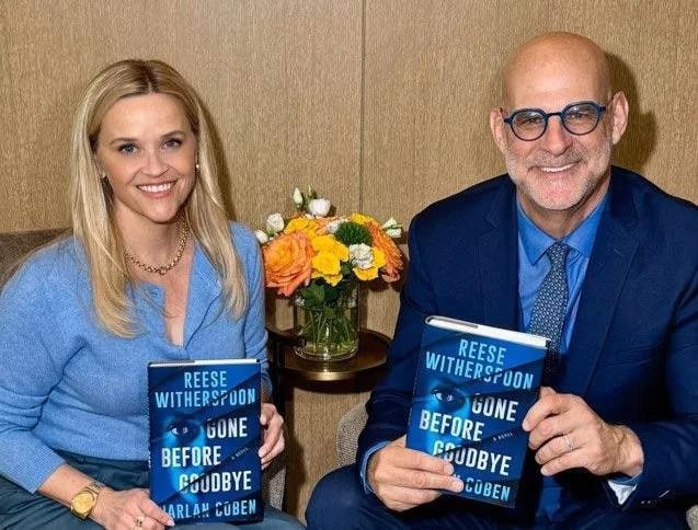 Рублевка вошла в топы Книга актрисы Риз Уизерспун о жизни на Рублевке второй месяц держится в списк...