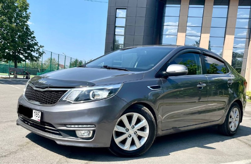 🚀    KIA Rio III 
📅   2015г. РЕСТАЙЛИНГ
🛢  1.6 (123л.с)Бензин
🔥  Пробег  - 92 000 км
🕹  АВТОМАТ 6-ст...