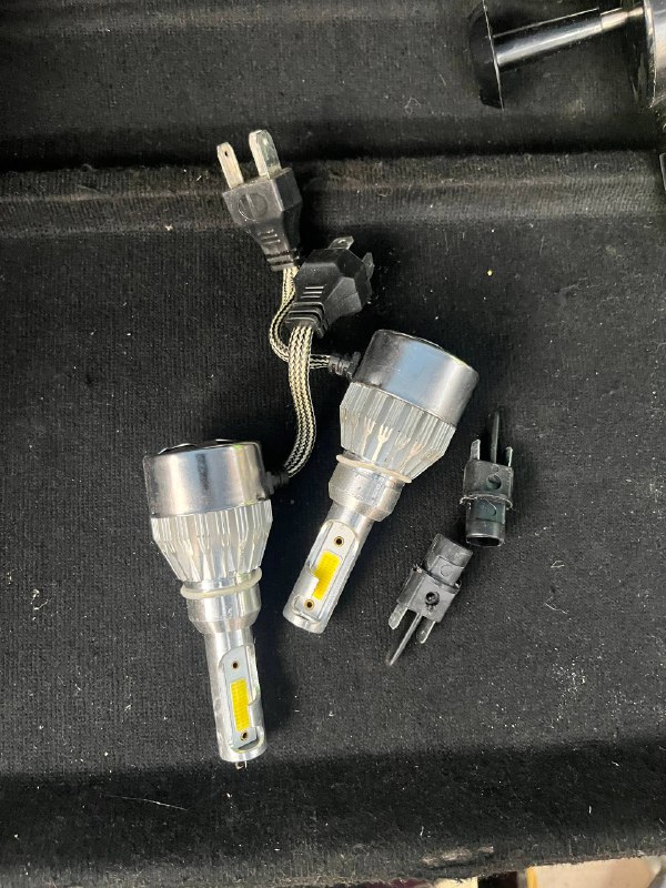 Новый Лед лампы H4 300₽ рабочие...