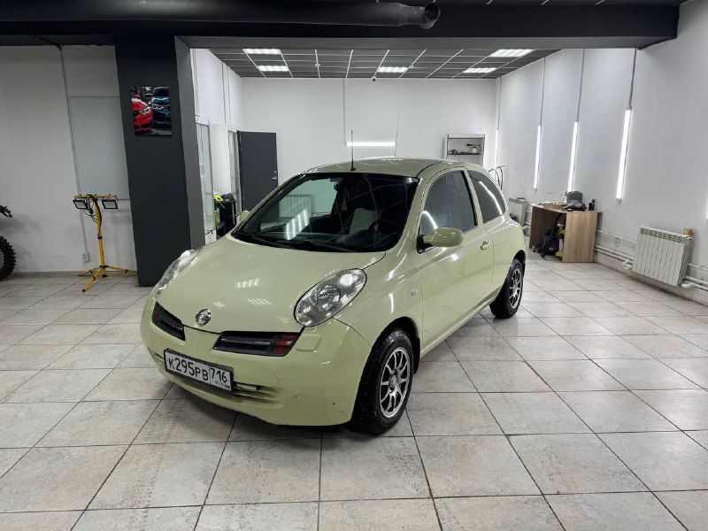 2004 год мотор 1,3 автомат без нареканий пробег 165 тысяч,для своих лет в отличном состоянии колеса ...