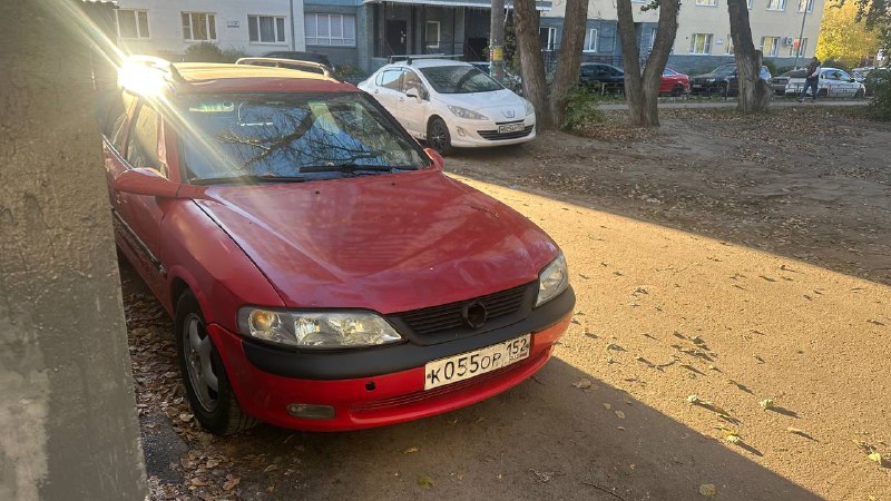 Опель Вектра 📌 1998 года 📌 На автомате 📌 По тех части не плохая , по кузову крепкая , но есть различ...